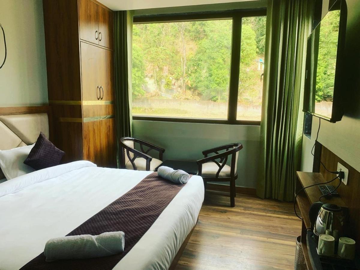 Hotel & Hostel Vimal Ganga Rišikéš Exteriér fotografie
